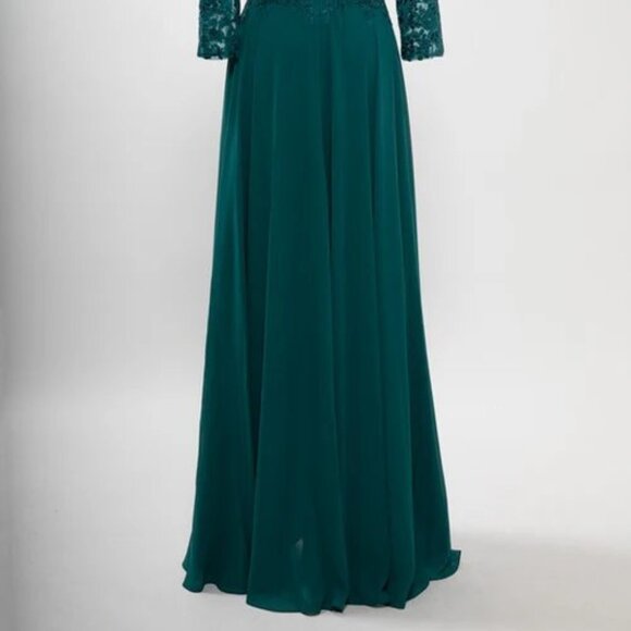 New A-Line Formal Floral Lace Embellished MOB Maxi Gown w/ 3/4 Sleeves TC M2758Q - Picture 8 of 8